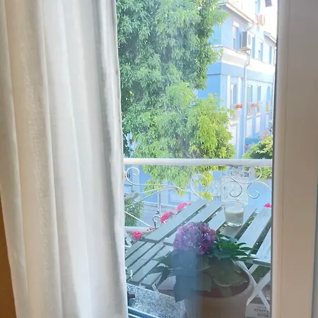 Appartamento Nearby The Sea- Elegant Retreat In *
